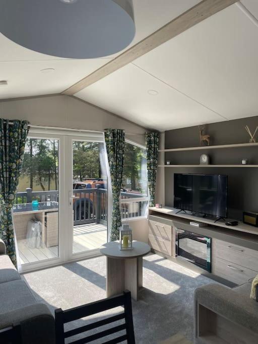 Apartment The Warrens - 2 Bed Caravan For 4 & Private Hot Tub